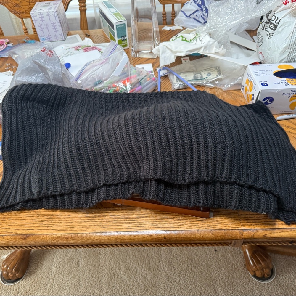 Michael Kors Infinity Scarf - Black